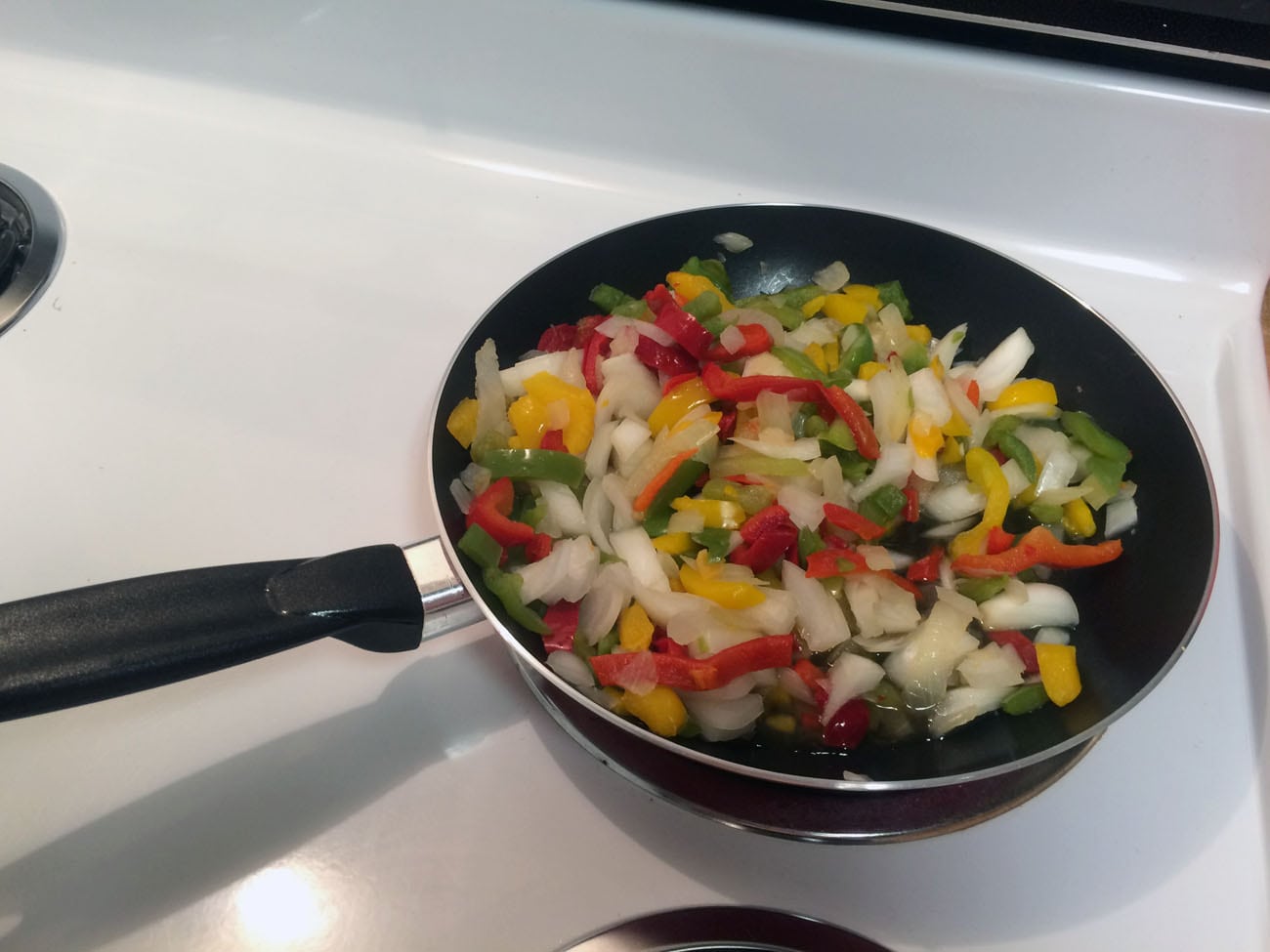 easy, budget friendly chicken and veggie stir fry perfect for college