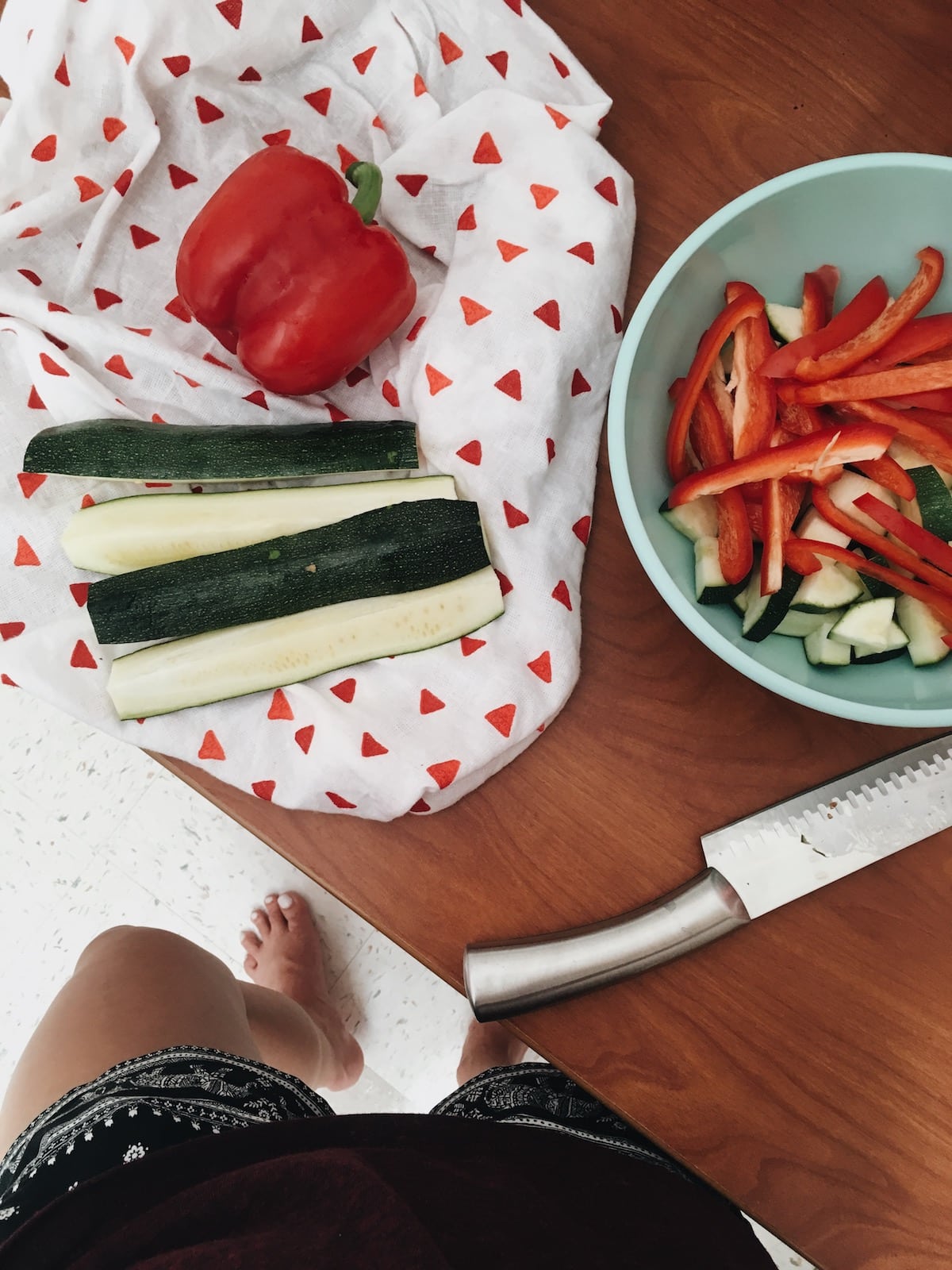 Eating healthy in college doesn't have to be hard. Meal prepping makes it easy, and here's how to do it. | college meal prep